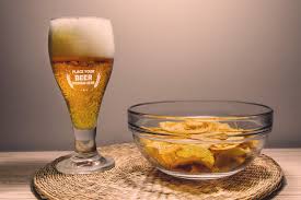 Realastic Beer Cup Mockup Eymockup In 2020 Beer Mockup Beer Cup