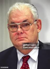 67 Hans Siemens Photos & High Res Pictures