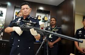 Ketua polis daerah kajang, asisten komisioner mohd zaid hassan berkata, suspek dipercayai. Polis Negeri Sembilan Tumpas Geng Pecah Rumah Dan Samun