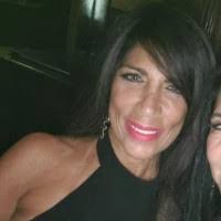 Danielle Arlotta's Instagram, Twitter & Facebook