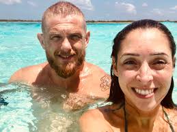 Mia Beach's Instagram, Twitter & Facebook