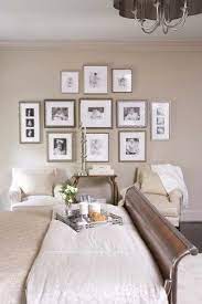 An Oval Traditional Bedroom Design Bedroom Design Home Decor Bedroom