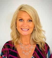 Pamela Riggs's Instagram, Twitter & Facebook