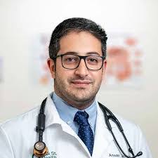 Nicole Altomare's Instagram, Twitter & Facebook