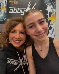 therealabbylee @amy.crithfield @alena_raa @sanchez @fairylakefarmstpa