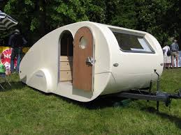 Small teardrop campers cost between $5,000 to $10,000, midsized teardrop campers cost between $10,000 and $15,000 and a substantial 4 person teardrop trailer will cost $15,000 or more! Teardrop Trailer Wikipedia