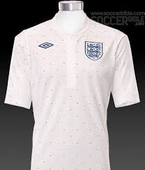 Buy original retro football shirts and classic football shirts from vintage football shirts. England S Best And Worst Kits Revealed Including Moore S Iconic 1966 Shirt To Seaman S Garish Euro 96 Jersey