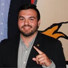 Justin Ratcliff's Instagram, Twitter & Facebook