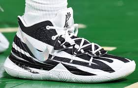 Laced up by the young pg over the course of the season, he's continued to keep nike basketball interesting. Every Sneaker Worn By Kyrie Irving This Season Nice Kicks