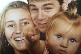 Dani Dyer looks adorable in baby throwback pic with dad Danny from 20 years  ago