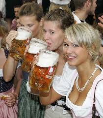 Bier Madchen German Beer Girl Beer Girl American Funny Videos