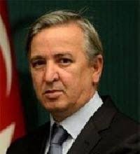 1970 yılından bu yana sosyal medyada başlıklar hakkında bilgi; Ayhan Sicimoglu Kimdir Biyografi Net Tr