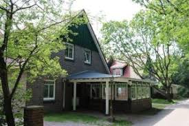 Damals war die fahrt als erholung für großstädter:innen angelegt, die den menschen aus frankfurt eine auszeit im wohltuenden reizklima der nordseeinsel und etwas „sommerfrische ermöglichen sollte. Ihre Ferienwohnung Auf Spiekeroog