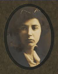 Lola Slaughter's Instagram, Twitter & Facebook