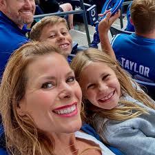 Jamie Race's Instagram, Twitter & Facebook