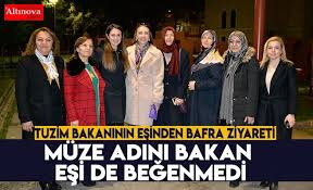 Eski chp milletvekili barış yarkadaş. Turizm Bakani Mehmet Ersoy Un Esinden Bafra Ziyareti