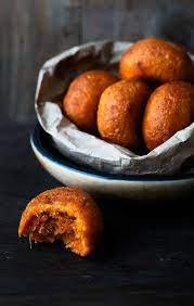 Merujuk kepada resepi yang didatangkan dari dainisha sudahia darwish di laman facebook konfirm cucur badak anda cantik. Cucur Badak Recipe