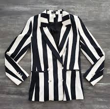 It was s pleasant surprise that this blazer fit as your other l sizes are cut too small for me. Ø§Ù„Ø¹ØµÙˆØ± Ø§Ù„Ù‚Ø¯ÙŠÙ…Ø© Ø­Ù‚ÙŠÙ‚ÙŠ Ø£Ø¬Ù†Ø­Ø© Beetlejuice Jacket H M Alterazioni Org