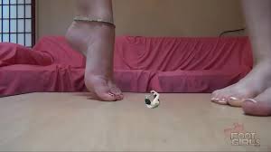 Brats Squish the nerd underfoot Special FX - XNXX.COM