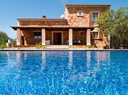 In Campos Spanien 1 Schlafzimmer Fur Bis Zu 6 Personen Wlan Vorhanden Haustiere Hunde Auf Anfrage Pool Vorhanden Tv Vorha House Styles Mansions House
