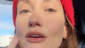 PHOTOS] Le fleuve déborde à Beauport : leur appartement est totalement  inondé et ils perdent tout