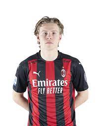Official facebook page of jens peter hauge. Jens Petter Hauge Profile Bio Height Weight Stats Photos Videos Bet Bet Net