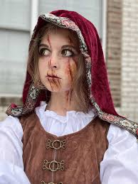 Hey everyone! Just wanted to pop in and introduce myself. I'm Keesha, & my  character is Dim, the death screaming killer clown. I'm an actor at Arx  Mortis in Killen, AL, and