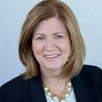 Kay Pieper's Instagram, Twitter & Facebook