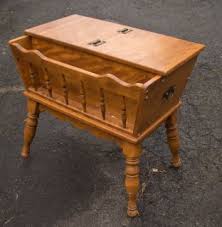 Ethan Allen Heirloom Collection Nutmeg Dough Box End Table With Magazine Rack Maple Furniture Dough Box Coffee Table Makeover