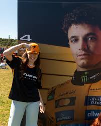 OSCAR'S BACK ON POLE! 🧡 Great work, Osc 👏