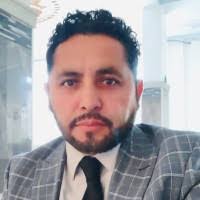 Efren Luna's Instagram, Twitter & Facebook