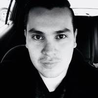 50+ perfiles de «Eusebio Flores»