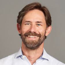 Director Colin Blakely stepping down in June