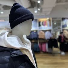 UNIQLO - Updated December 2024 - 138 Photos & 107 Reviews - 3251 20th Ave,  San Francisco, California - Men's Clothing - Phone Number - Yelp