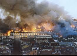 See full list on es.wikipedia.org Chiado The Photographs Before And After The Fires