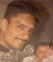 Hi my name is Kimberly Ayala I'm 26 years old I'm looking for my father's  family his name was Edward sixto Ayala he was born 10/17/1966 and