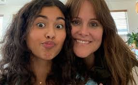 Erin Eddings's Instagram, Twitter & Facebook