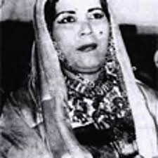 Listen to صليحة : يا لايمي عالزين مانصبرشي by Emna Gnaoui in Sesame  playlist online for free