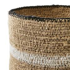 Plastique intérieur amovible si vous souhaitez y planter une plante sans godet. Panier En Herbes De Mer Coloris Naturel Et Blanc Anse