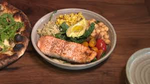 Central fare 600 nw 1st ave, 2nd floor miami, fl 33136. Taste Of The Town Owned By Miami Heat S Udonis Haslem Dwyane Wade 800 Degrees Woodfired Kitchen Brings Modern American Eatery To Aventura Cbs Miami