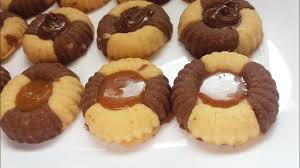 حلويات عيد الاضحى 2020 بحبة بيض و 2مغارف زبدة تحصلت على أكثر من 20حبة In 2020 Desserts Food Mini Cheesecake