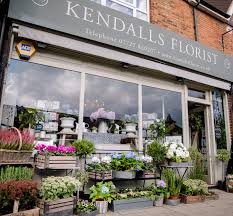 Louise coultas pitman is the former owner of the cracked pot flower boutique shop in ealing, west london, a beautiful vintage flower shop where louise spent 20 years building her business and brand. Friendly Florist In St Albans Fresh Flowers Kendalls Florist