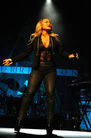 • anastacia lyn newkirk was raised in chicago and new york city by a broadway actress mother. Anastacia Simple English Wikipedia The Free Encyclopedia