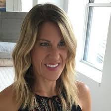 Cassie Shafer's Instagram, Twitter & Facebook