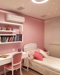 Quarto Rosa 75 Fotos Incriveis De Dormitorios Nessa Cor Tao Feminina Decoracao Quarto Pequeno Feminino Decoracao Quarto Pequeno Decoracao Quarto Feminino Jovem Pequeno
