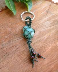 Porte Cles Macrame Pierre Aventurine Grigri Etsy Porte Cle Diy Porte Cles Macrame