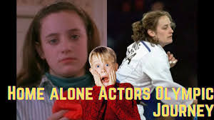 Hillary Wolf's Instagram, Twitter & Facebook