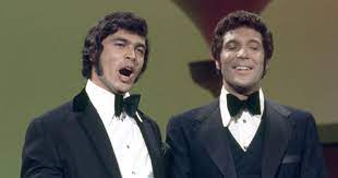 Pendant cette année, il joue aussi à malines et à zeebruges 1. Engelbert Humperdinck Wants Peace With Tom Jones After 40 Year Grudge Worldnewsera