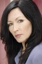 Agent v sukni (2000)