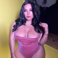 King Steph - Free pics, galleries & more at Babepedia